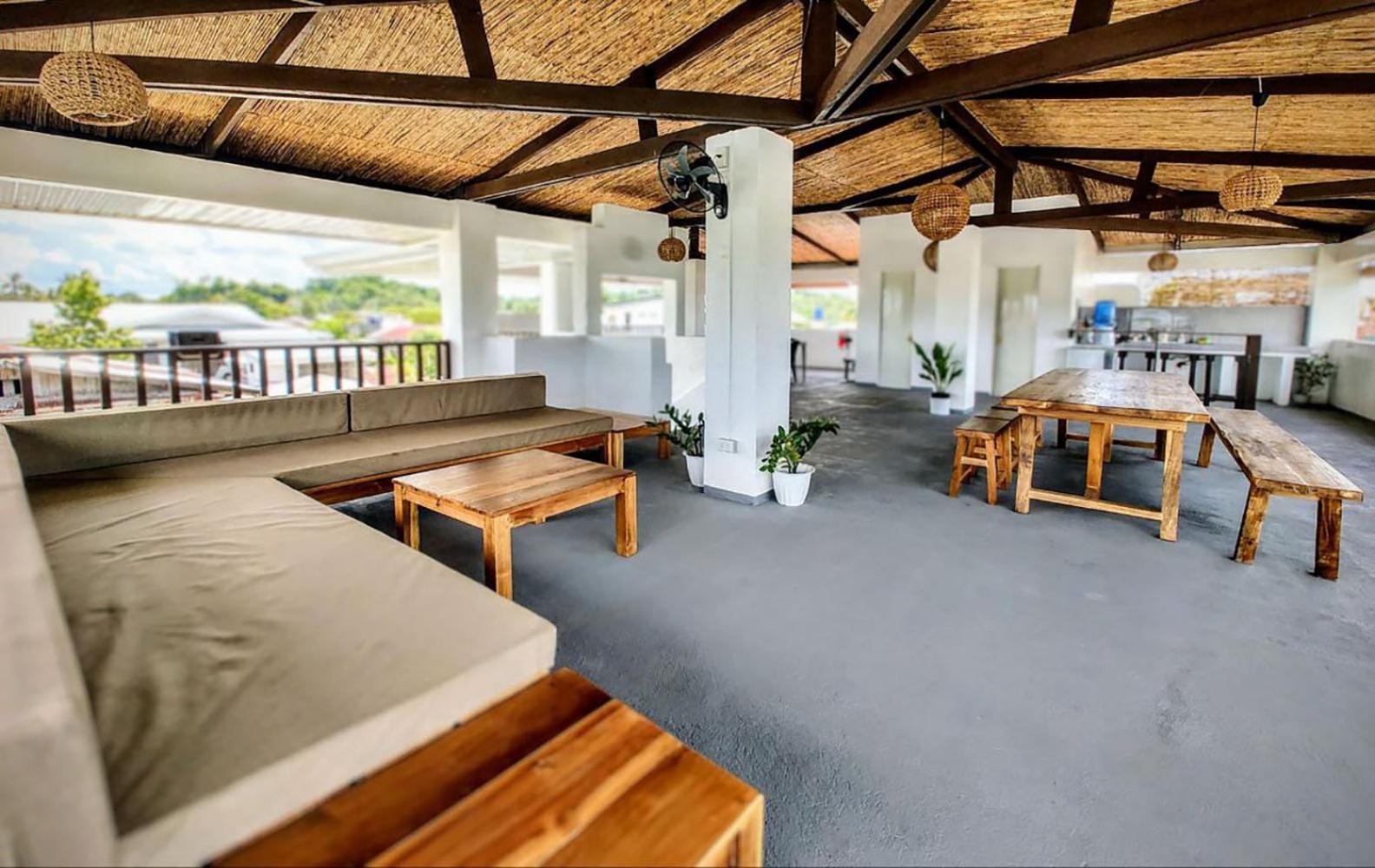 ג'נרל לונה Sentro Suites Siargao מראה חיצוני תמונה