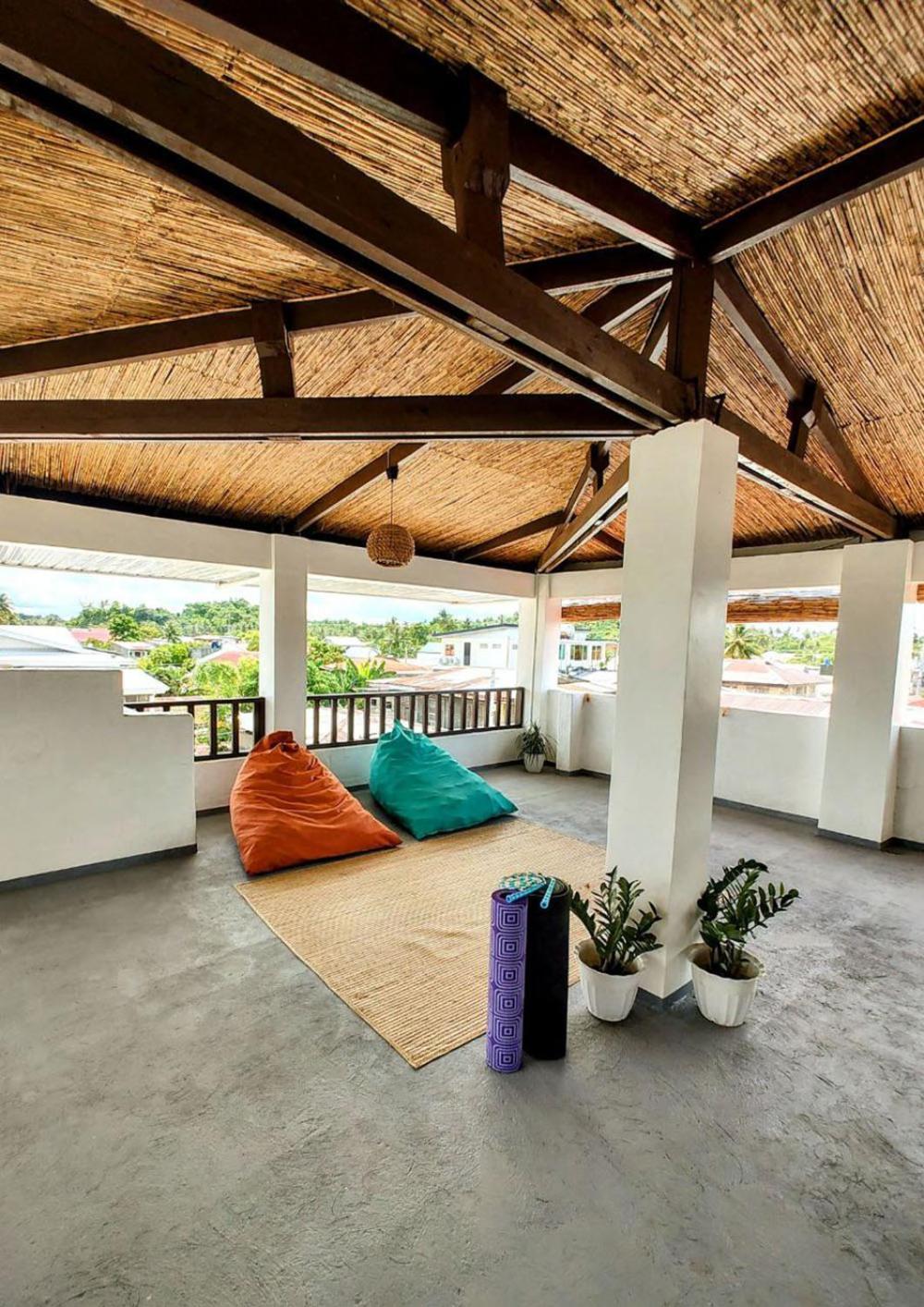 ג'נרל לונה Sentro Suites Siargao מראה חיצוני תמונה