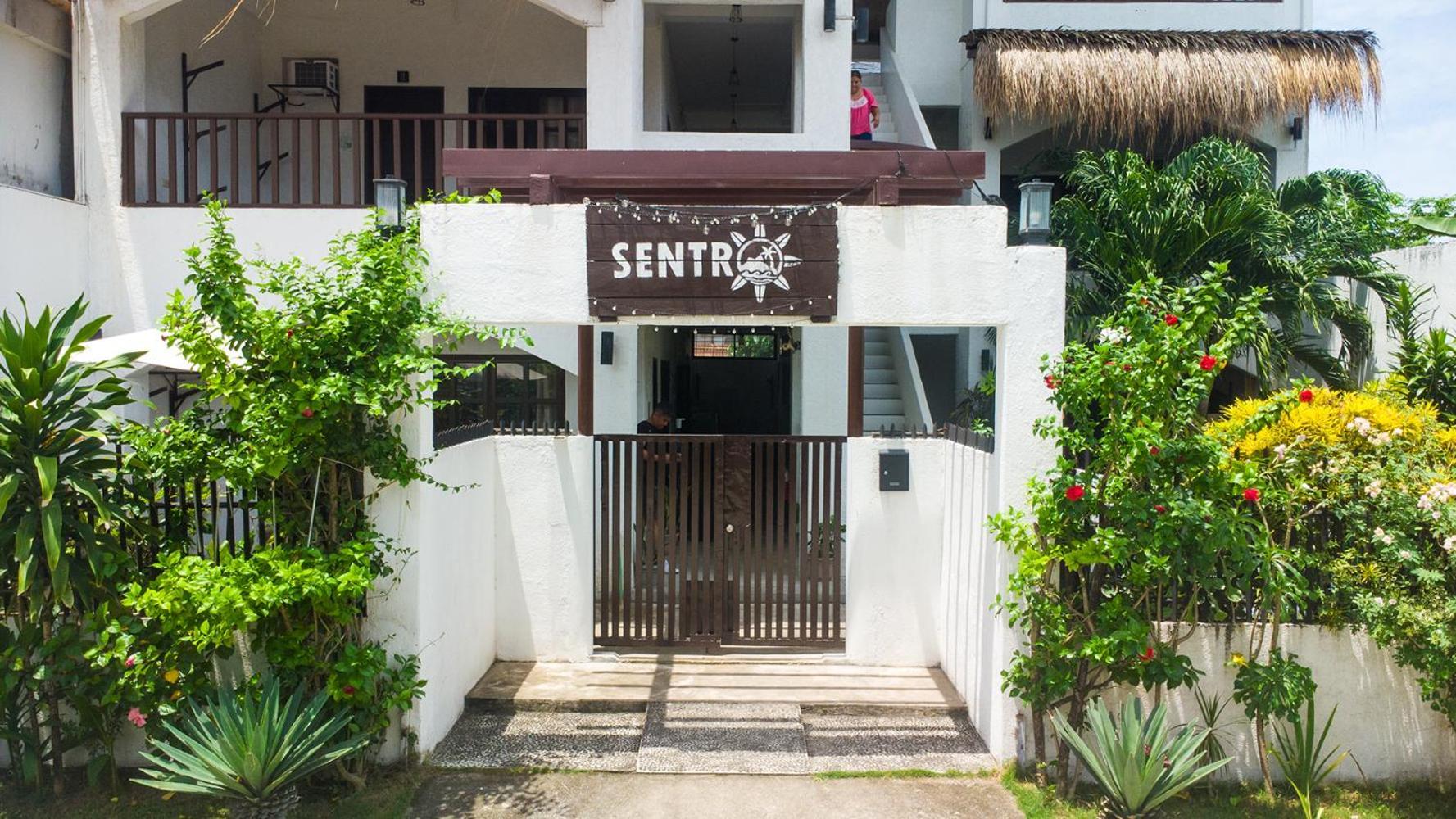 ג'נרל לונה Sentro Suites Siargao מראה חיצוני תמונה