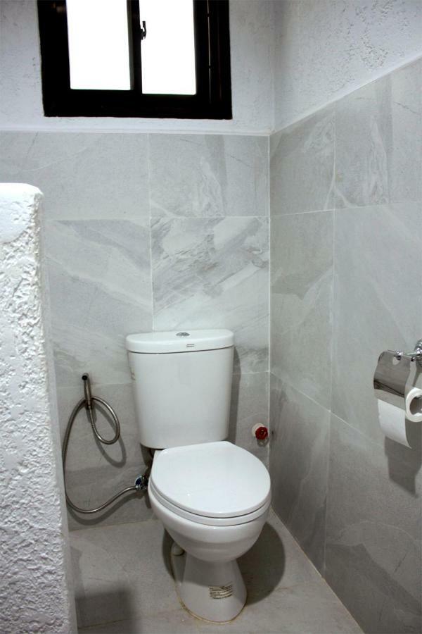 ג'נרל לונה Sentro Suites Siargao מראה חיצוני תמונה