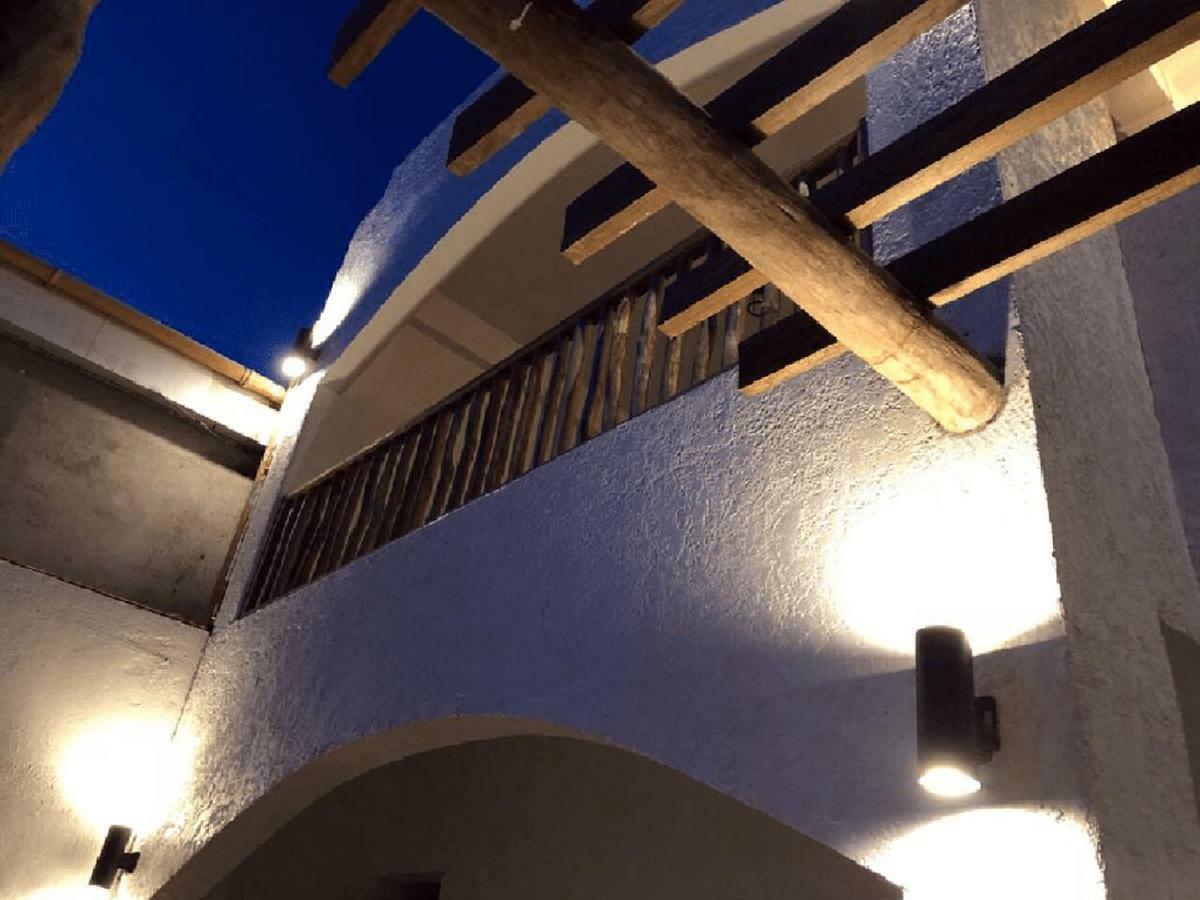 ג'נרל לונה Sentro Suites Siargao מראה חיצוני תמונה