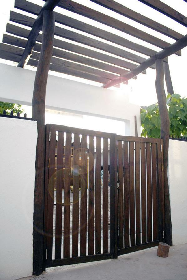 ג'נרל לונה Sentro Suites Siargao מראה חיצוני תמונה